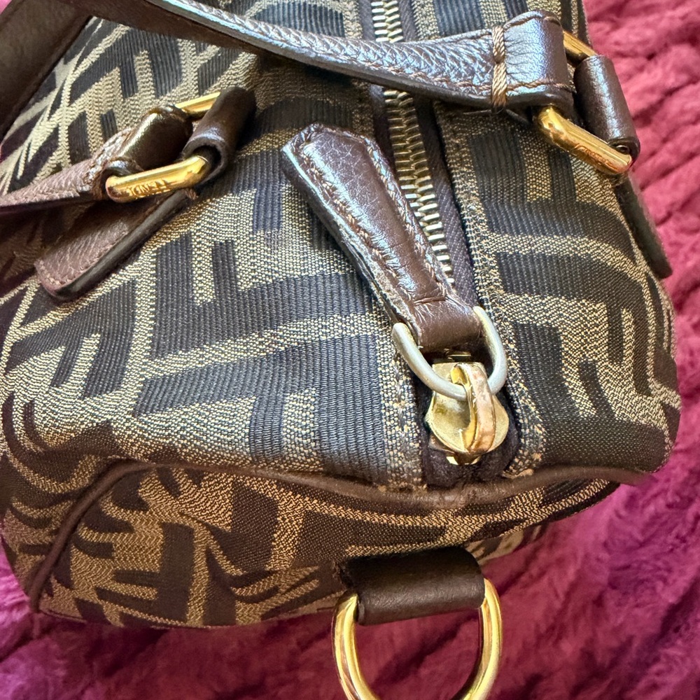 Fendi Brown Leather Logo Patch Interior - image 5